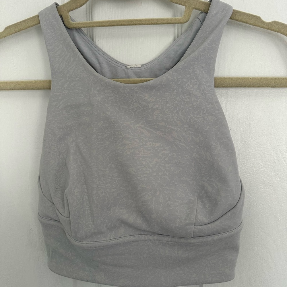 Lululemon wunder train sports bra size 6 lightly worn